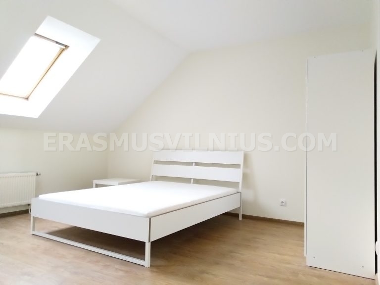 Zona WC e bidet nel bagno ristrutturato