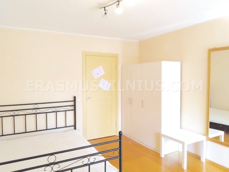 Zona pranzo in cucina nell'appartamento per studenti Erasmus